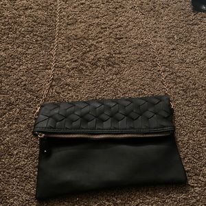 Black clutch